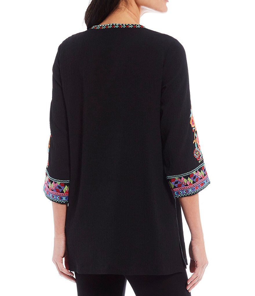 Calessa 3/4 Sleeve V-Neck Rose Embroidery Tunic