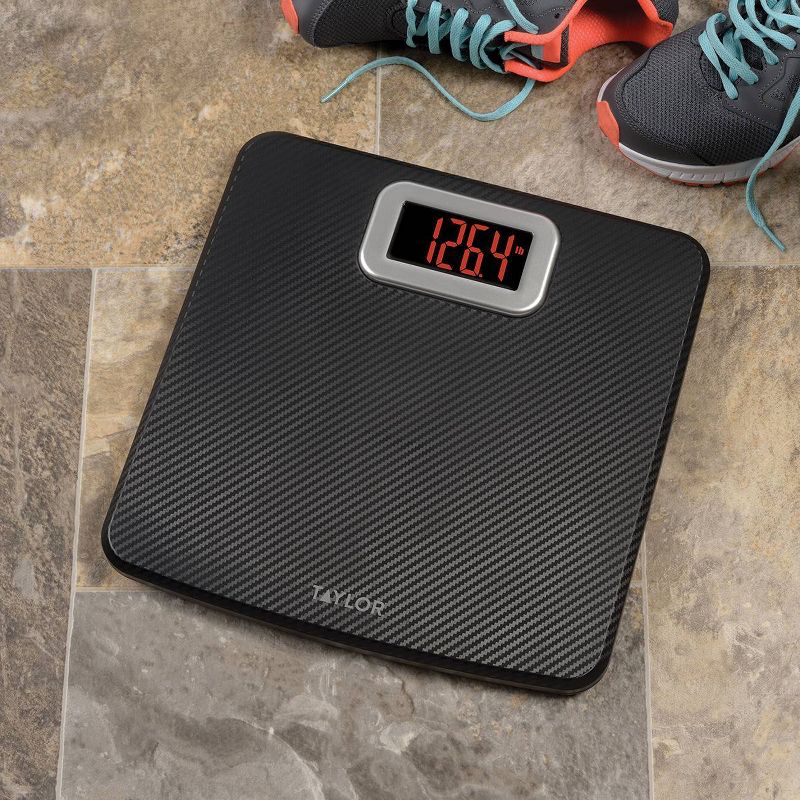 Digital Scale with Carbon Fiber Finish Black - Taylor