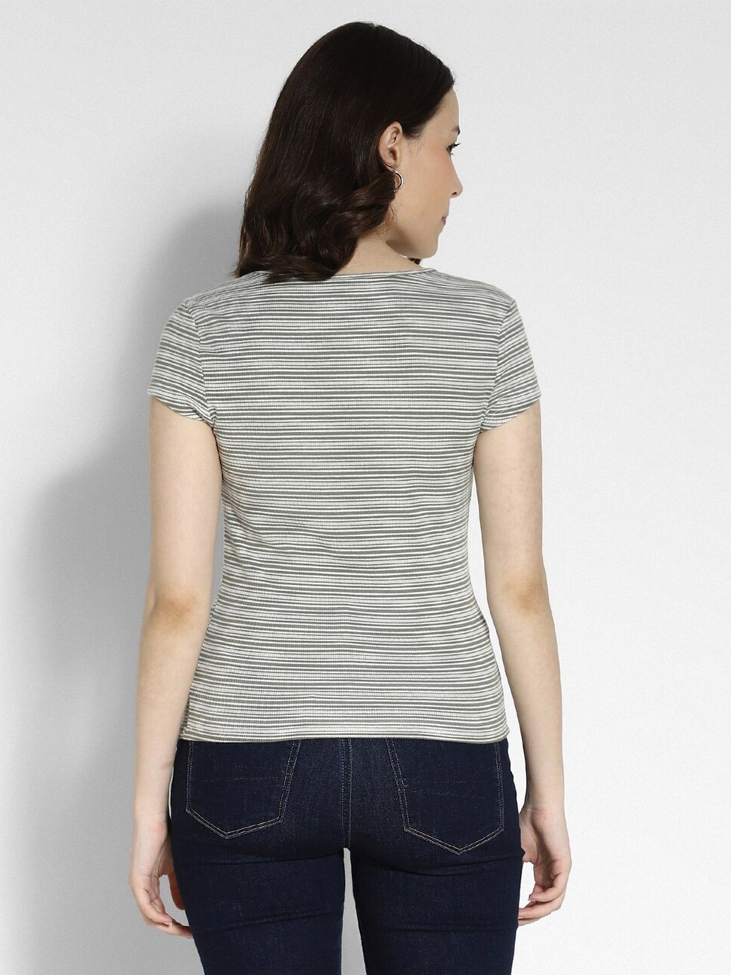 American Eagle Outfitters Green Regular Fit T-Shirt