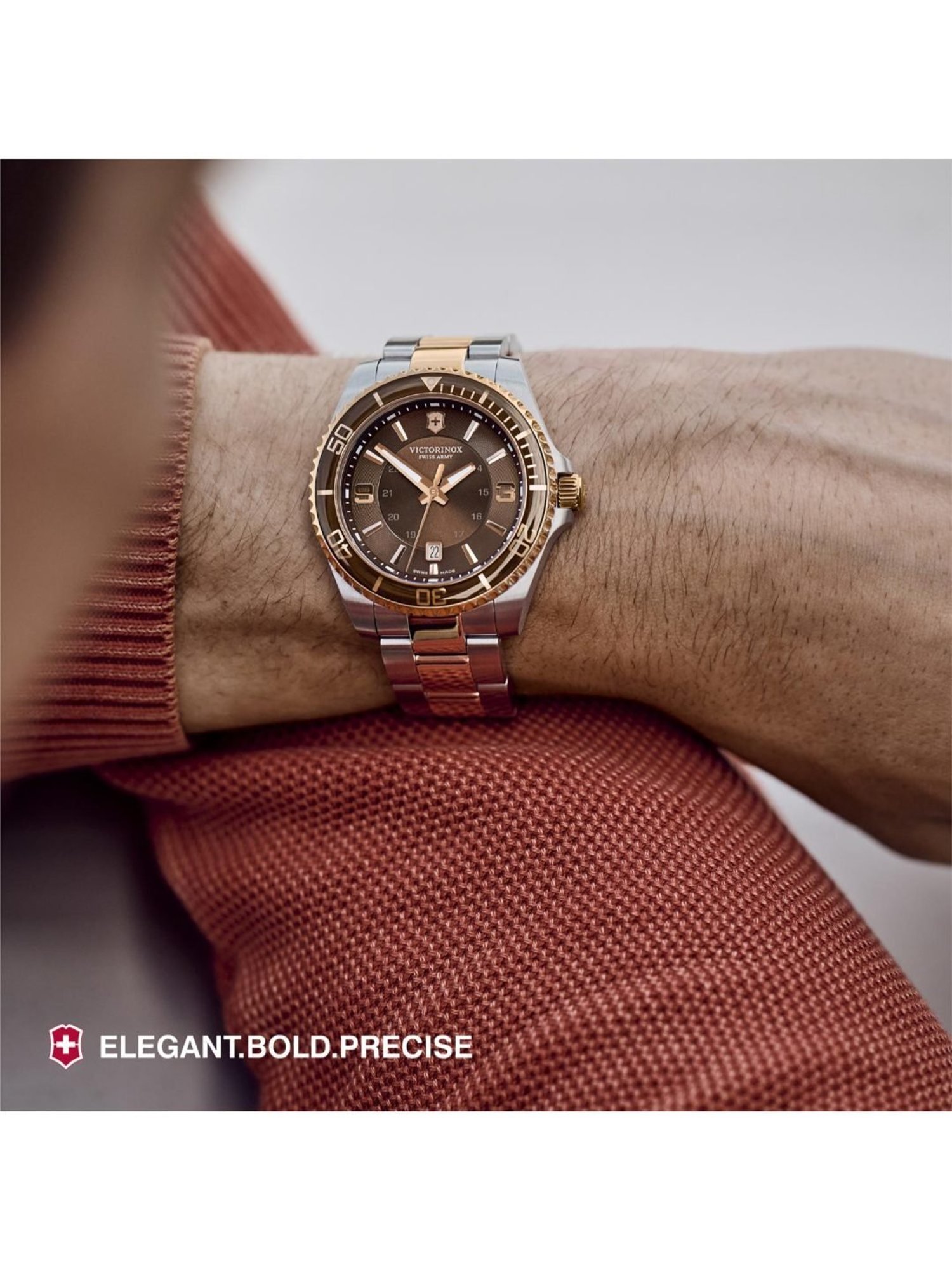 VICTORINOX V241951 Maverick Analog Watch for Men