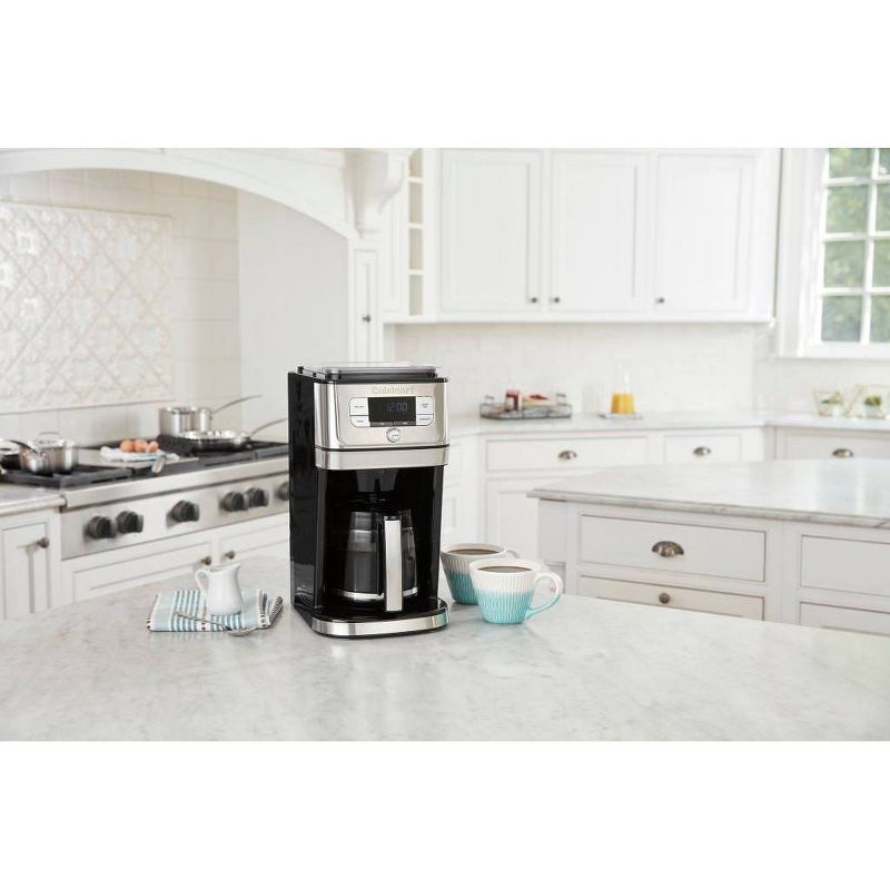 Nespresso Vertuo Plus  Coffee and Espresso Machine by De'Longhi with Aeroccino, Red