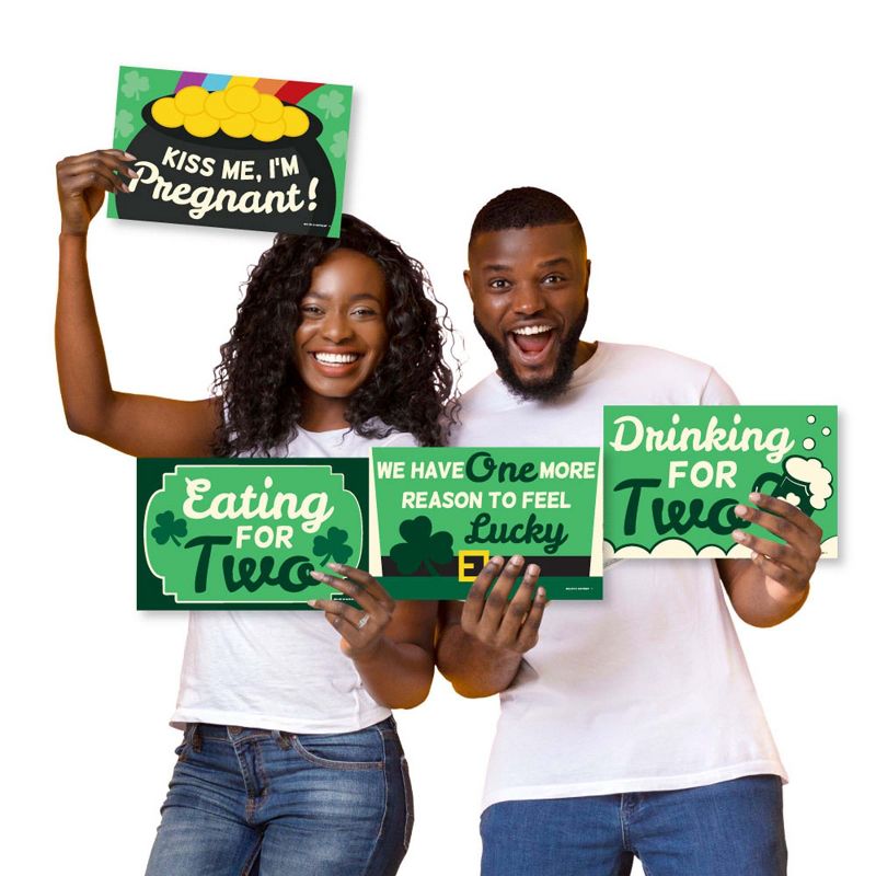 Big Dot of Happiness St. Patrick's Day - Photo Prop Signs - Saint Patty's Day Pregnancy Announcements - 10 Pieces