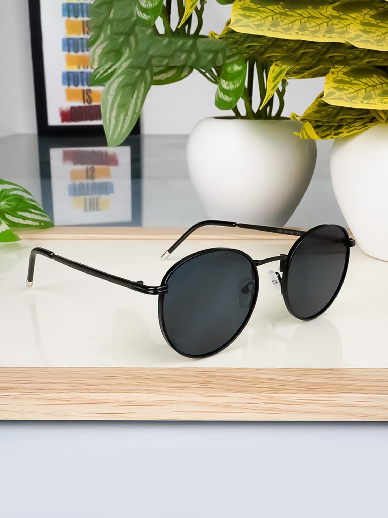 Voyage Black Round UV Protection Unisex Sunglasses