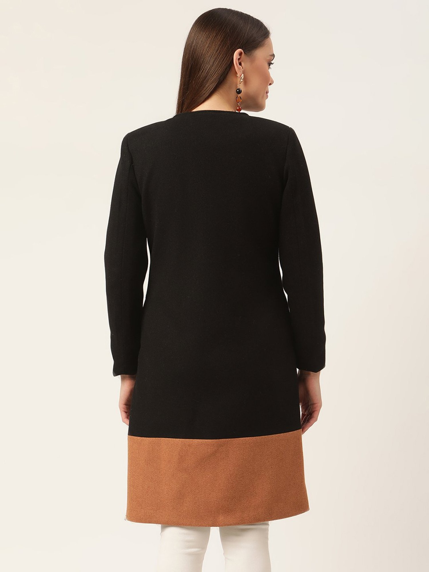 Rooted Black Full Sleeves Over Coat