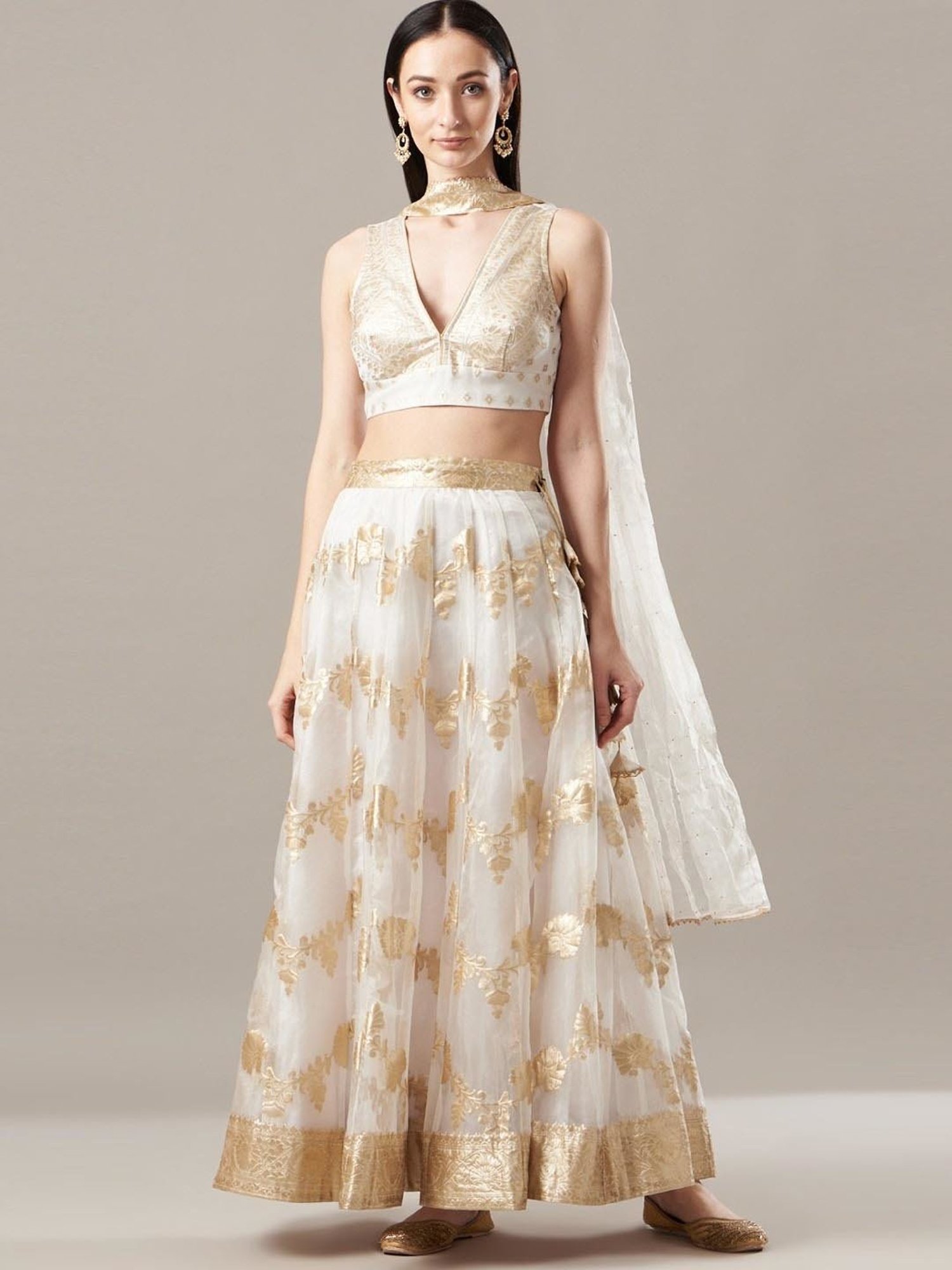 Geroo Jaipur White Organza Banarasi Lehenga Set with Mukaish Dupatta