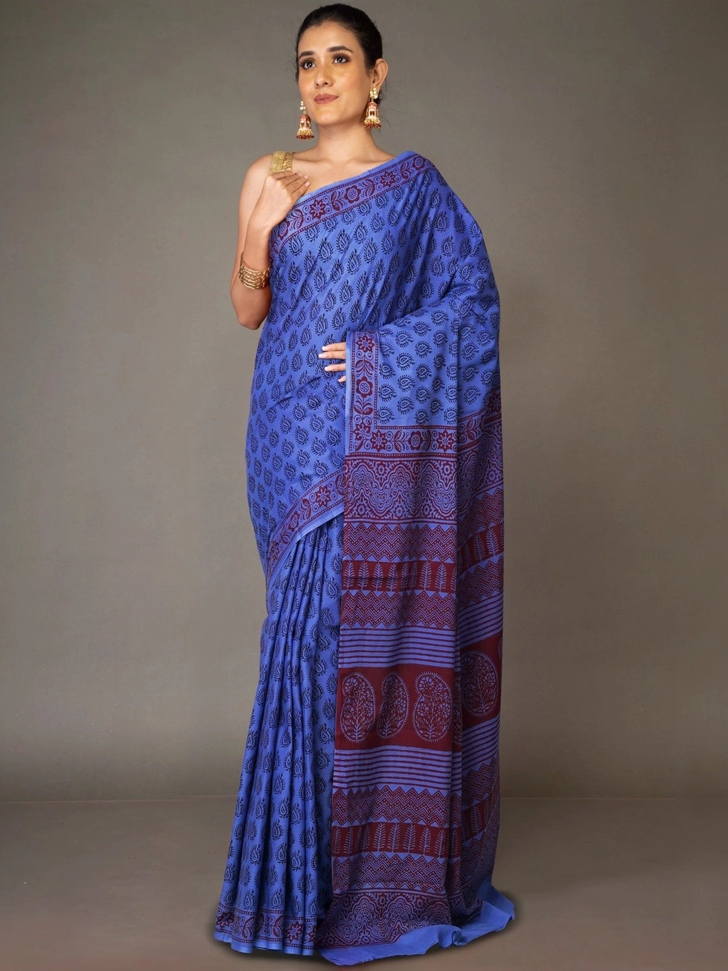 Unnati Silks Blue Cotton Printed Saree With Unstitched Blouse