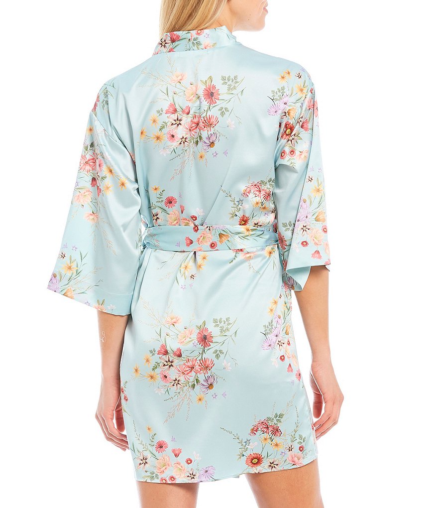 Flora Nikrooz Jolene Floral Print Charmeuse Short Wrap Robe