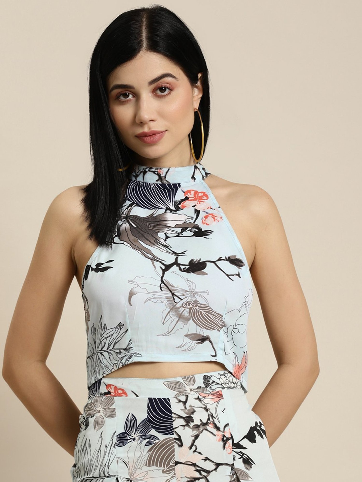 Qurvii Blue Floral Print Crop Top