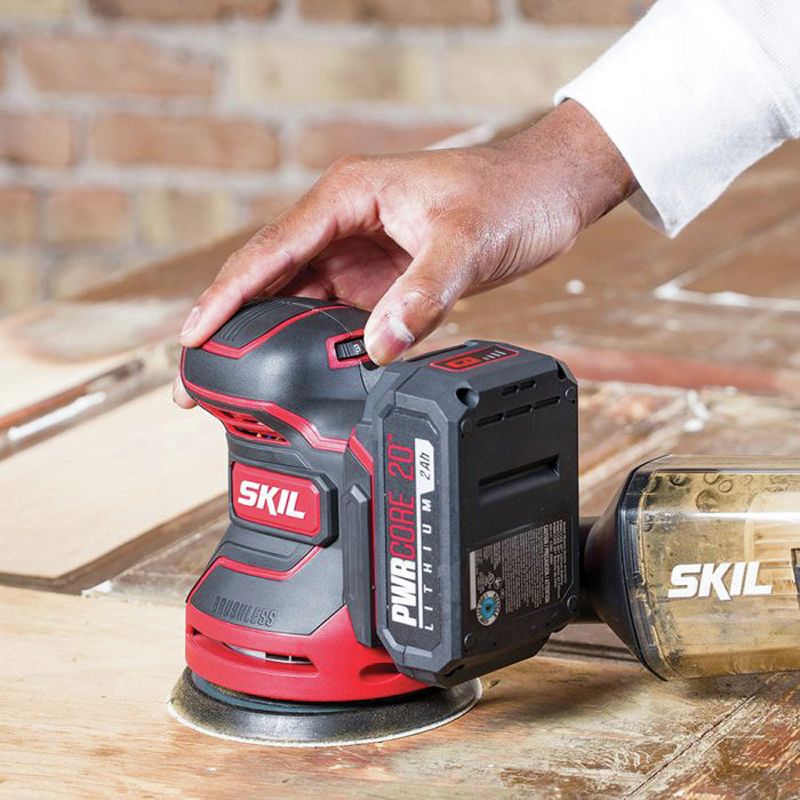 Skil SR660302 PWRCore 20 20V Brushless Lithium-Ion Cordless Random Orbital Sander Kit (2 Ah)