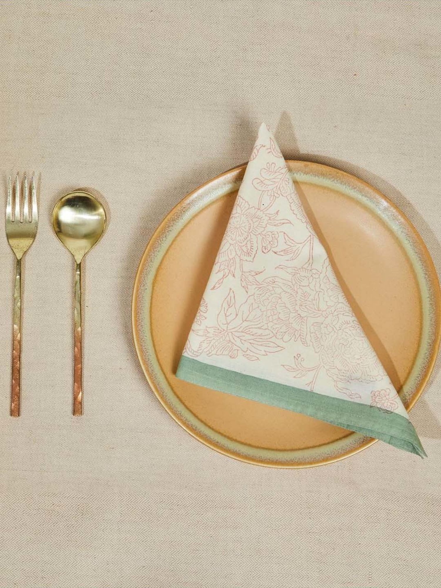 Art Street Pink Engineered Wood Rectangle Tissue Paper Napkin Box