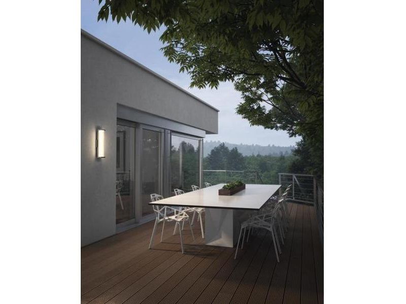 LED Solar Single Direction Outdoor Wall Light - Techko Kobot