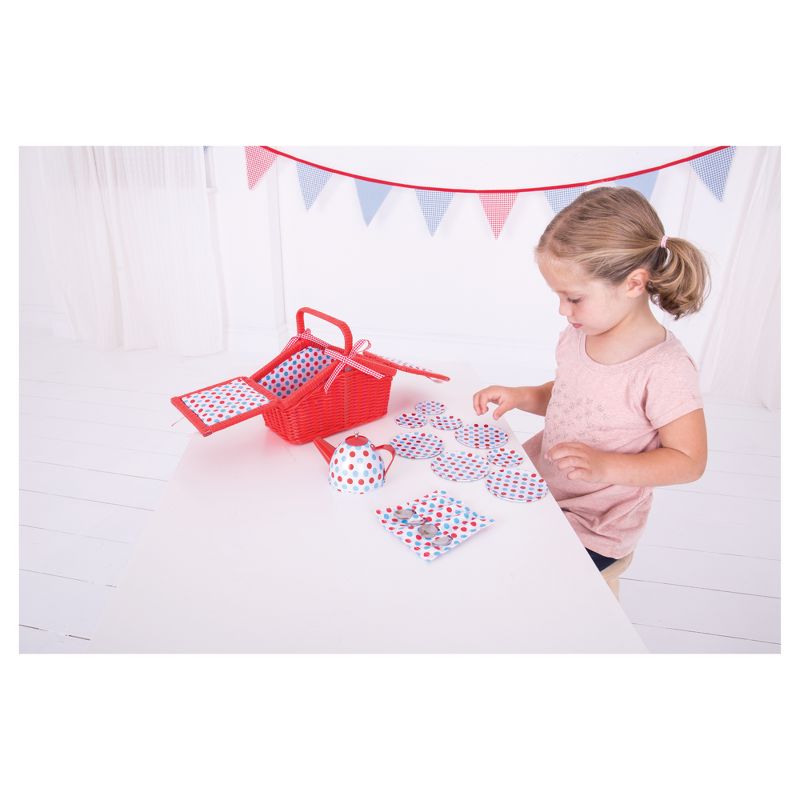 Bigjigs Toys Tin Tea Set and Basket Role Play Toy
