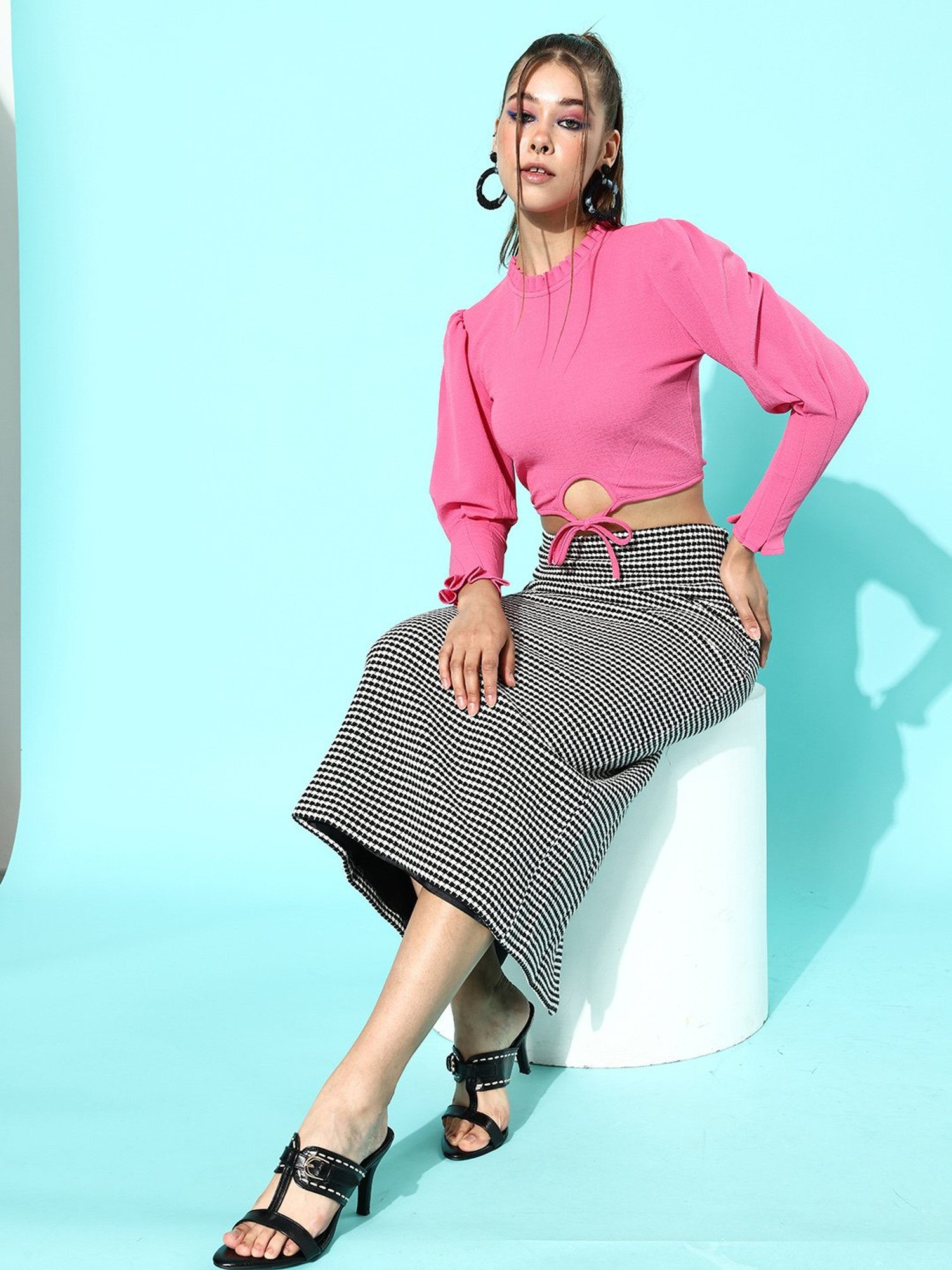 KASSUALLY Pink Relaxed Fit Crop Top