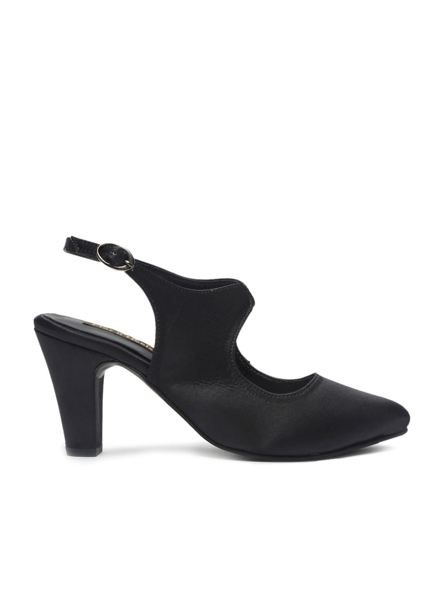 Flat N Heels Women's Black Back Strap Sandals