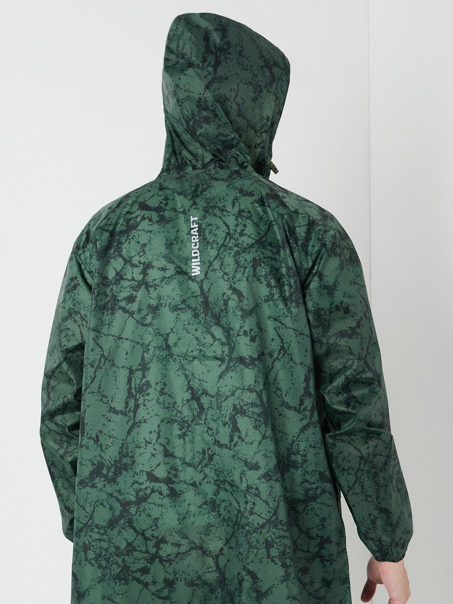 Wildcraft Green Regular Fit Printed Rainwear Jacket