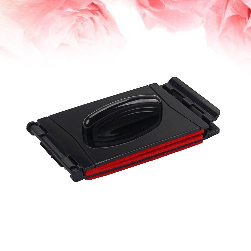 Guitar Bass Strings Scrubber Cleaner Fretboard Fingerboard Rub Cleaning Tool Maintenance Brush Tool for Guitar Bass Ukulele Banjo Stringed Musical Instruments (Green)