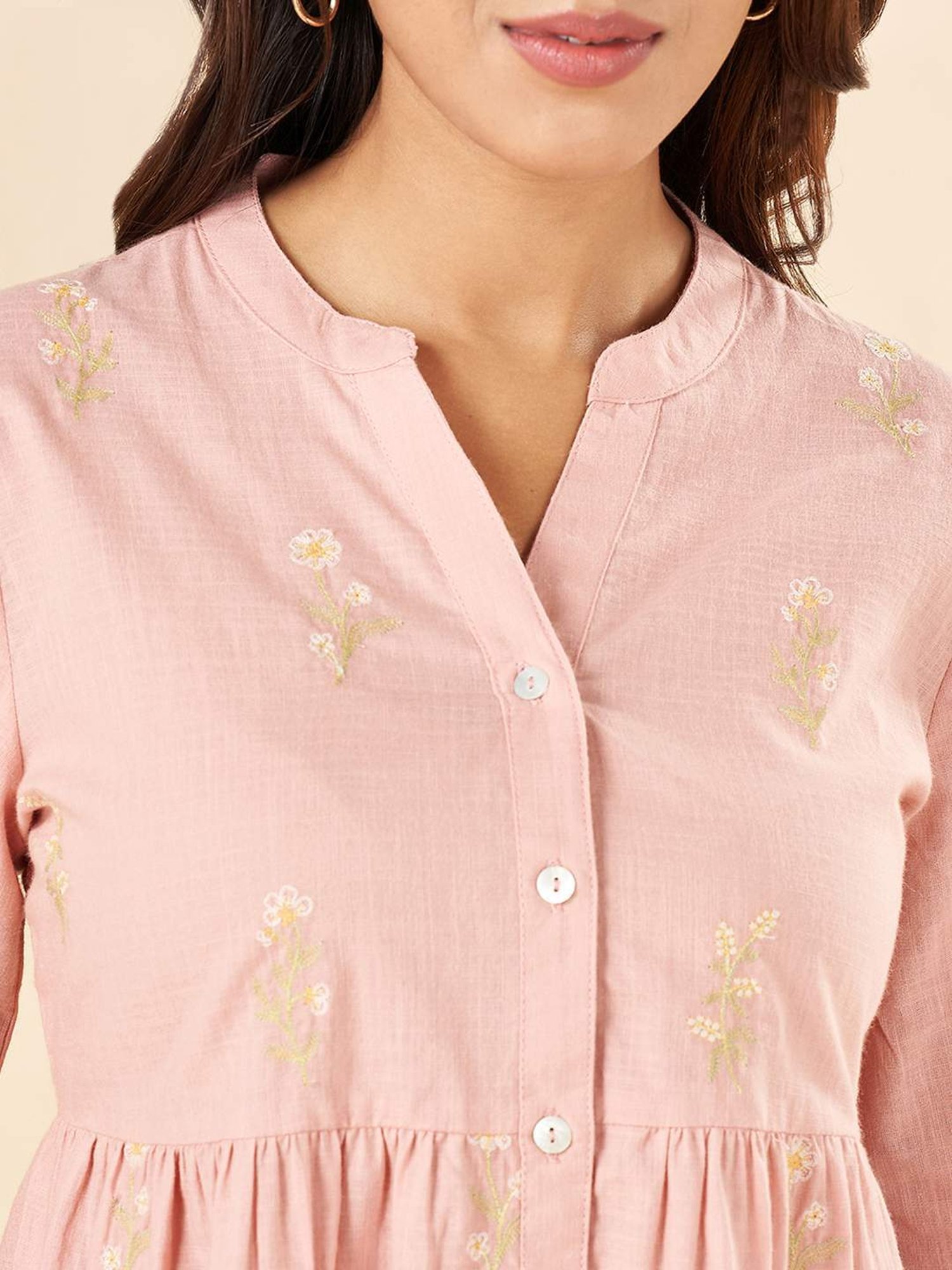 Akkriti by Pantaloons Pink Cotton Embroidered Tunic