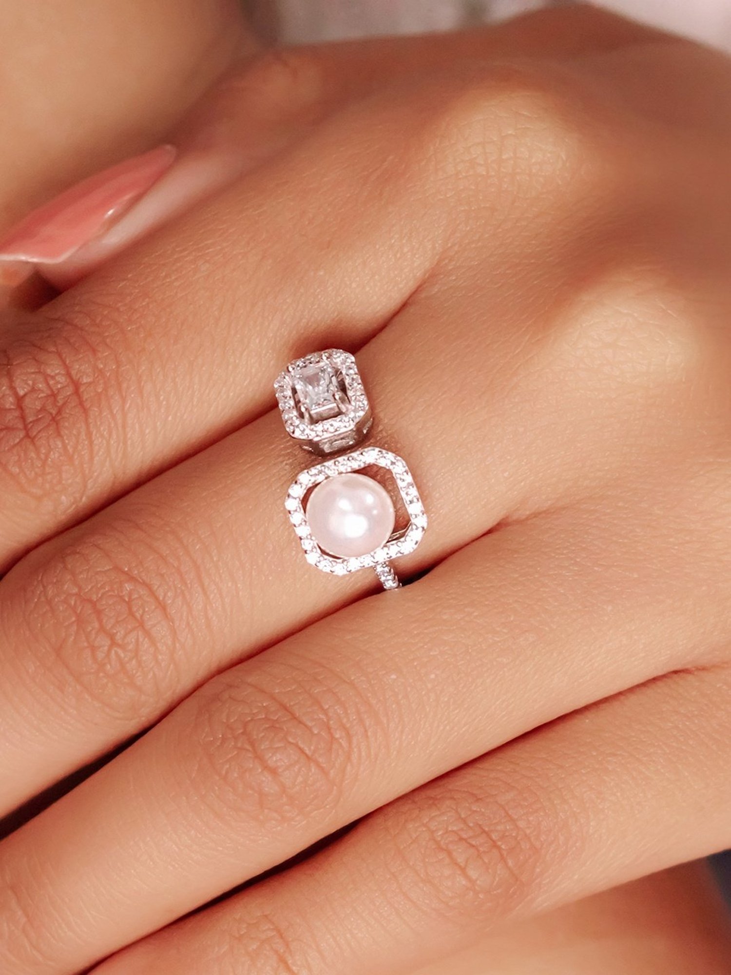 Silberry 92.5 Sterling Silver Precious Pearl Ring