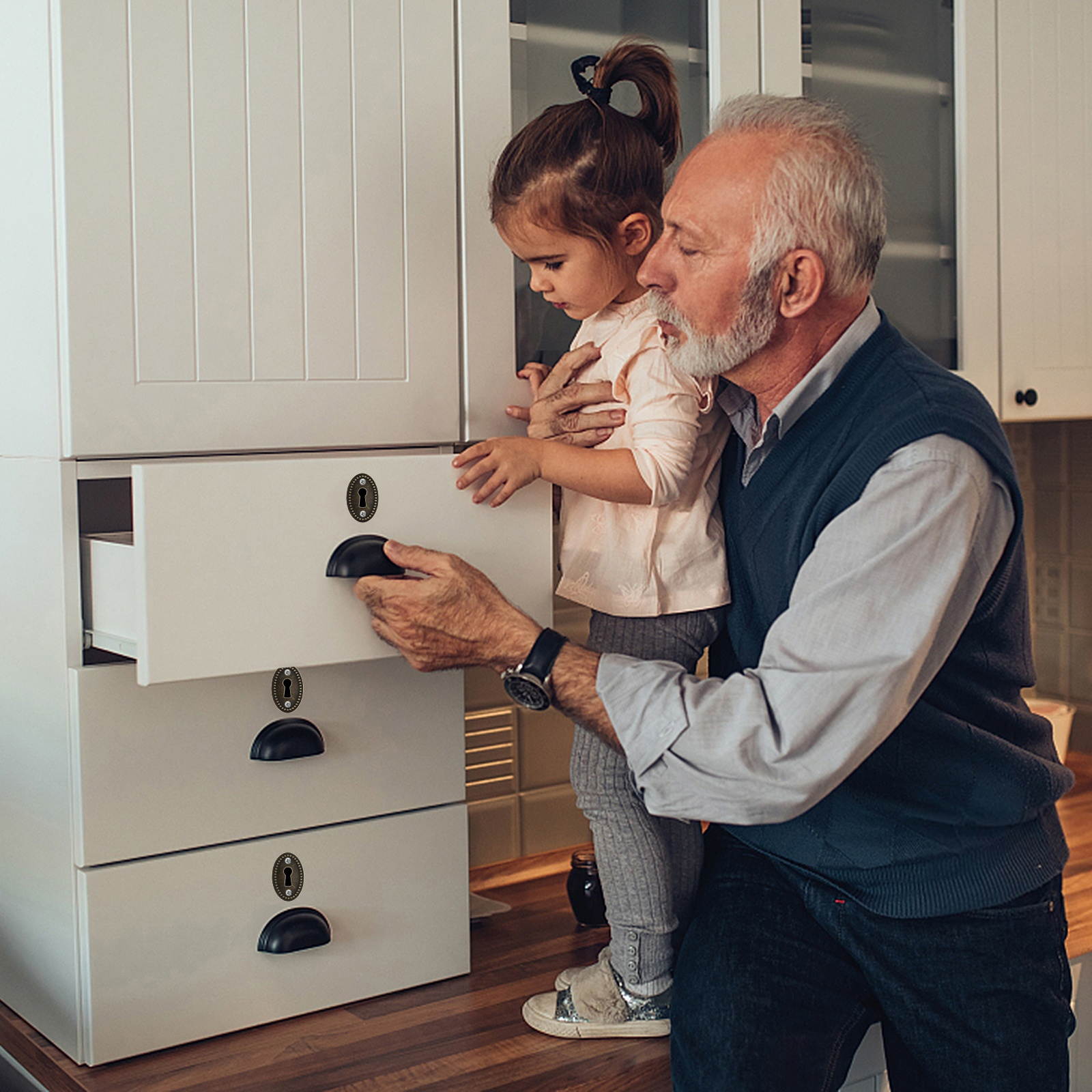 20pcs Oval Antique Keyhole Covers Ornamental Keyhole Escutcheon Plate for Drawer Cabinet