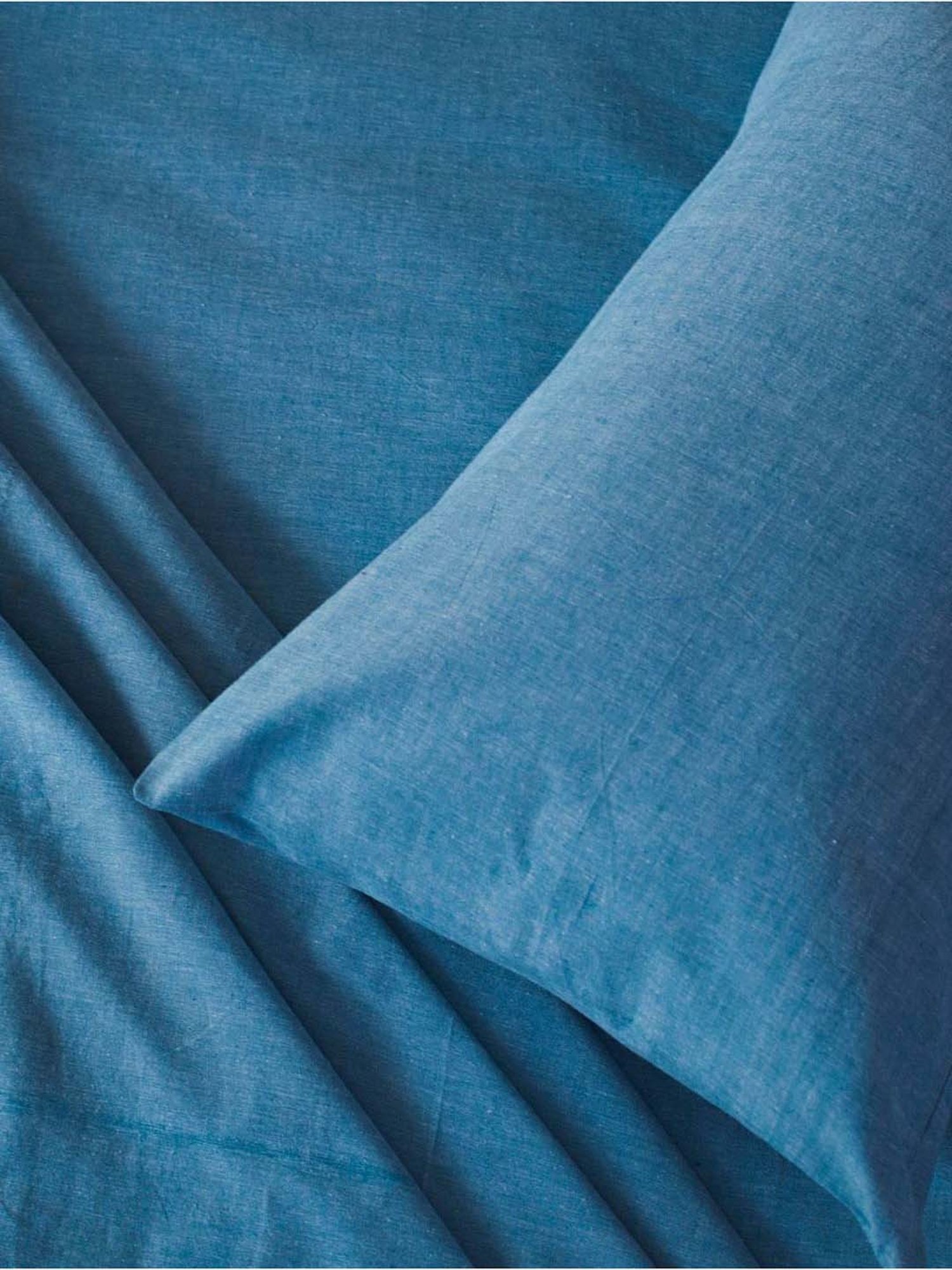 Fabindia Blue Cotton 92 TC Single Bed Sheet With Pillow Cover