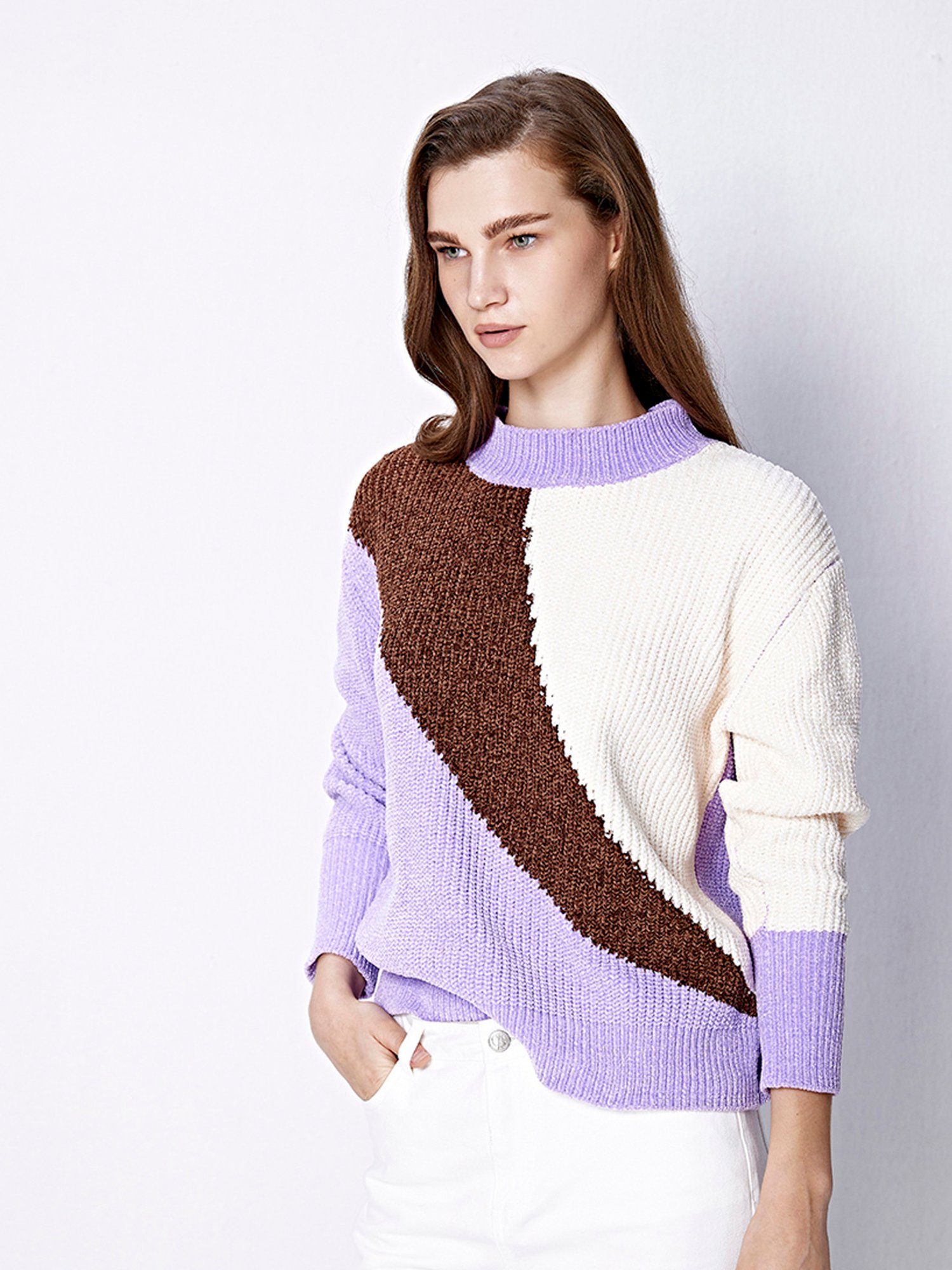 Cover Story Purple & White Color-Block Sweater