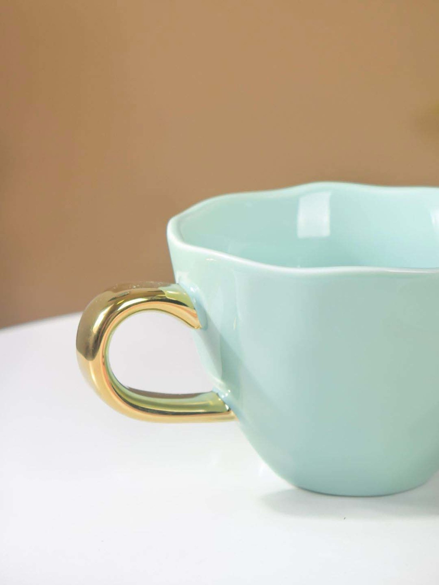 Nestasia premium quality mint ceramic Teacup with golden handle for serving Coffee/Tea/Warm Drinks
