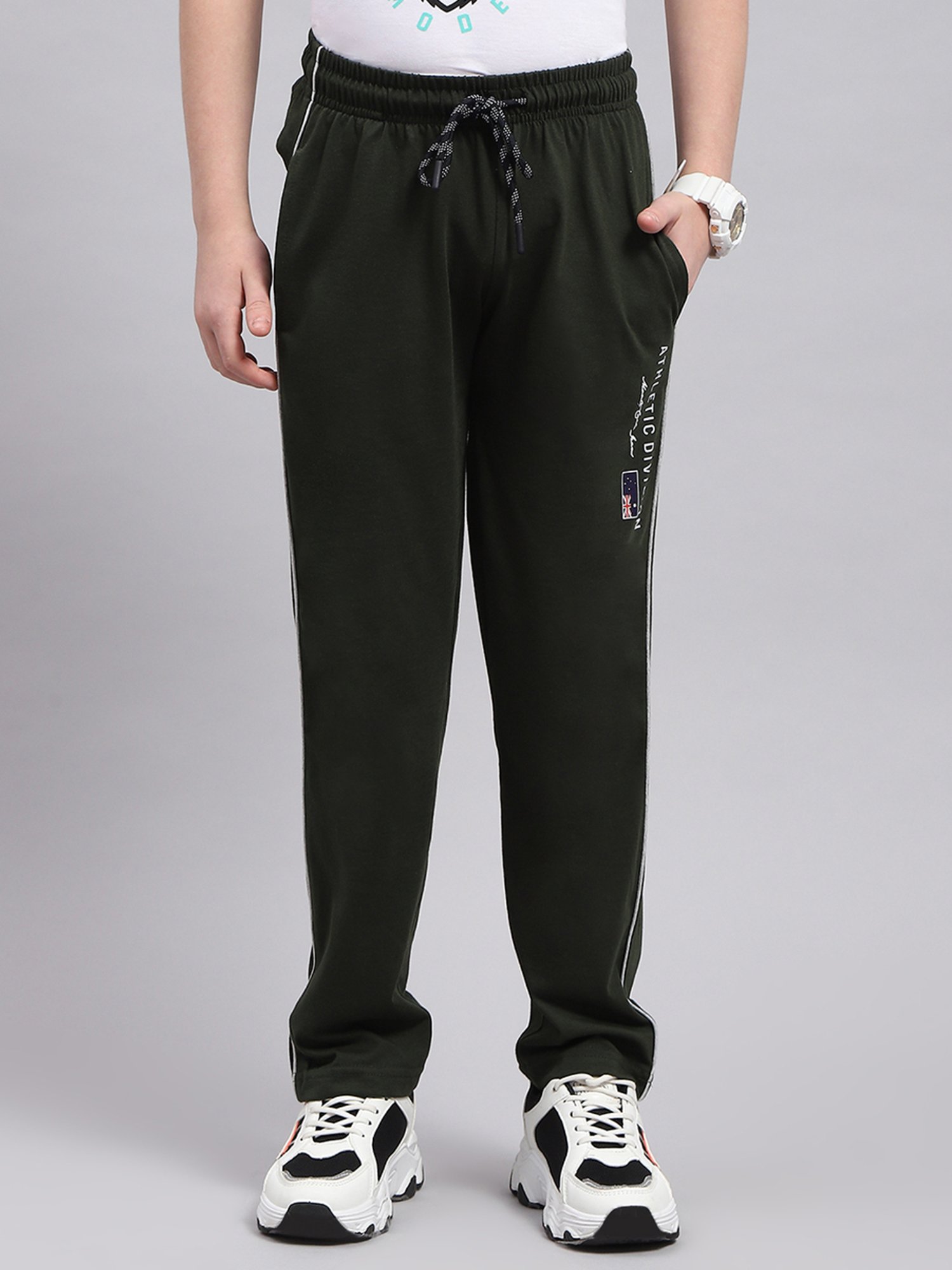 Monte Carlo Boys Olive Solid Pants