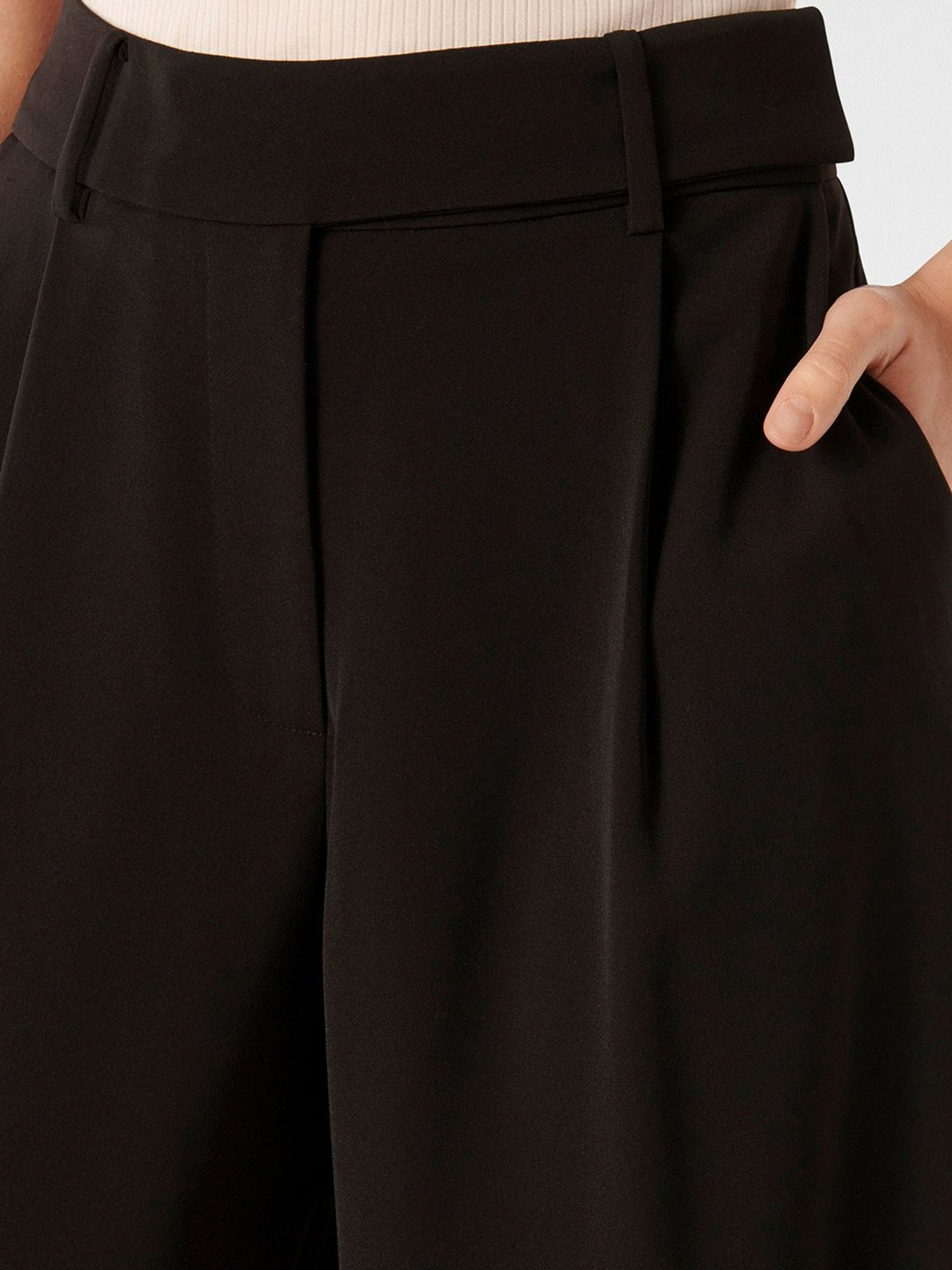 Crozo By Cantabil Black Checks Regular Fit Mid Rise Trousers