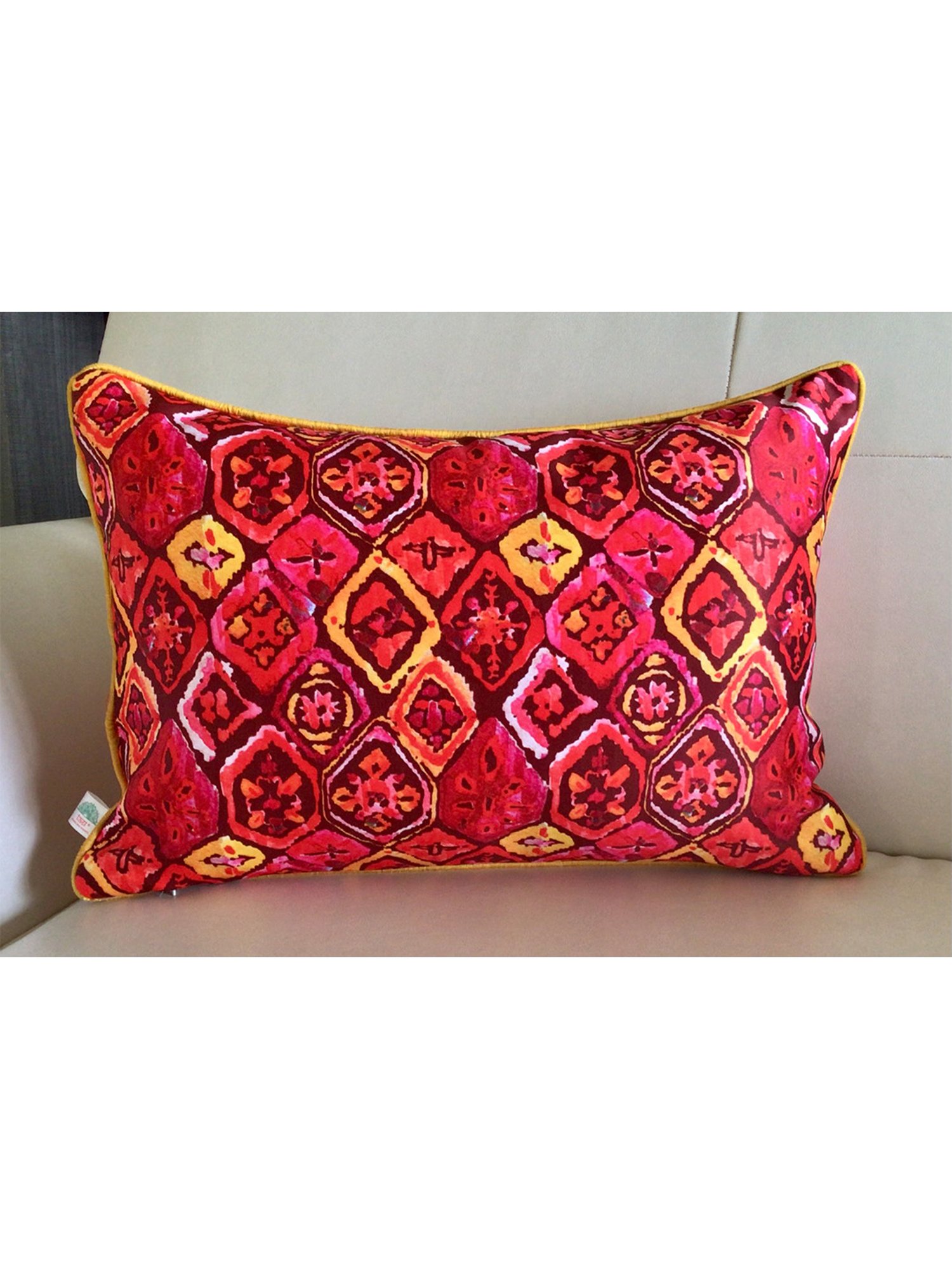 TARA Sparkling Homes Watercolors Pink Polycotton Printed Cushion Cover