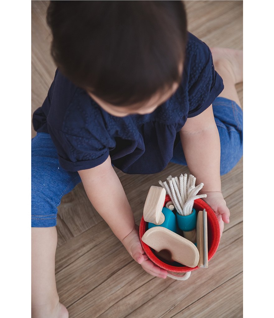 Plan Toys Cleaning Set