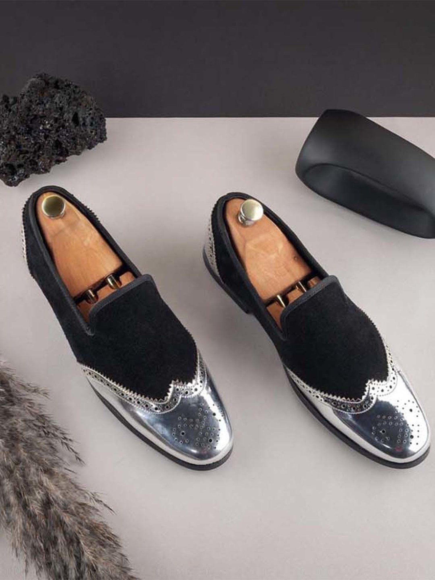 Griffin Men's Black Casual Loafers