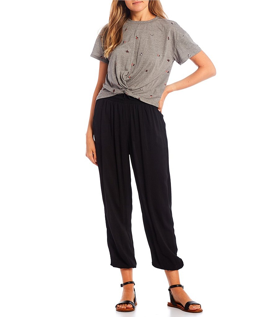 Coco + Jaimeson&trade; Woven Jogger Pants