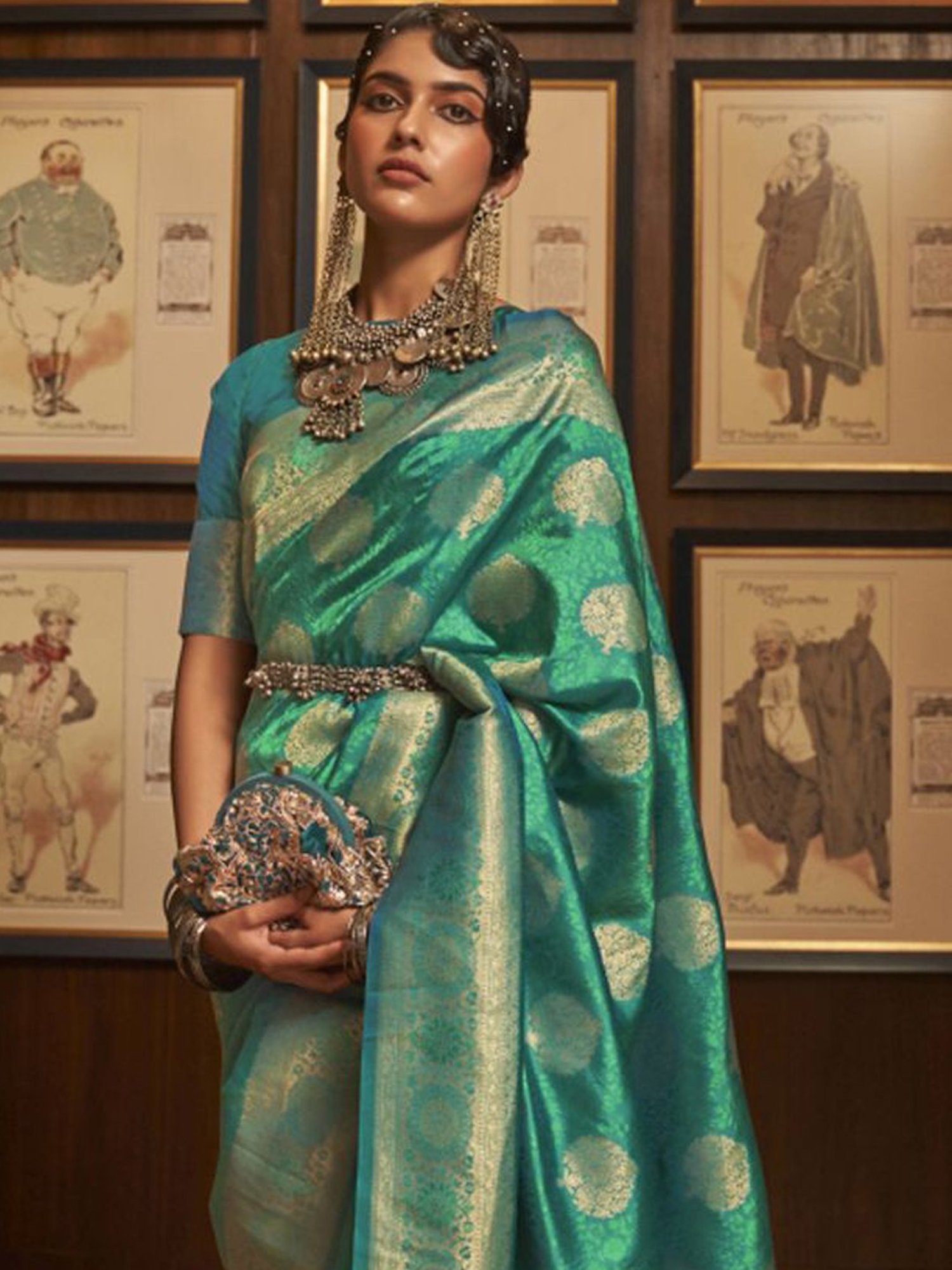 Elora Green Silk Woven Saree With Unstitched Blouse