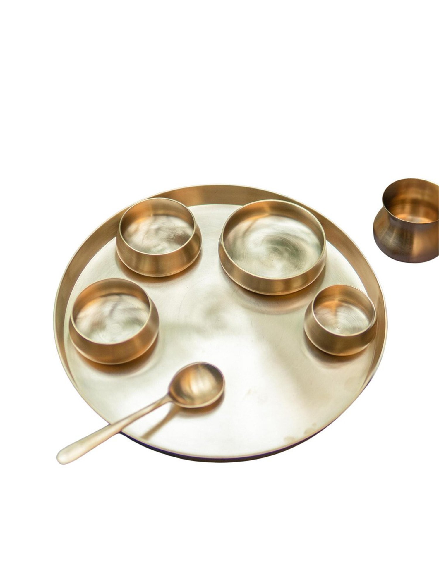 Ambi Curved Brass Thali Set - Set Of 7 Pieces - Matt Finish - Heavy Grade
