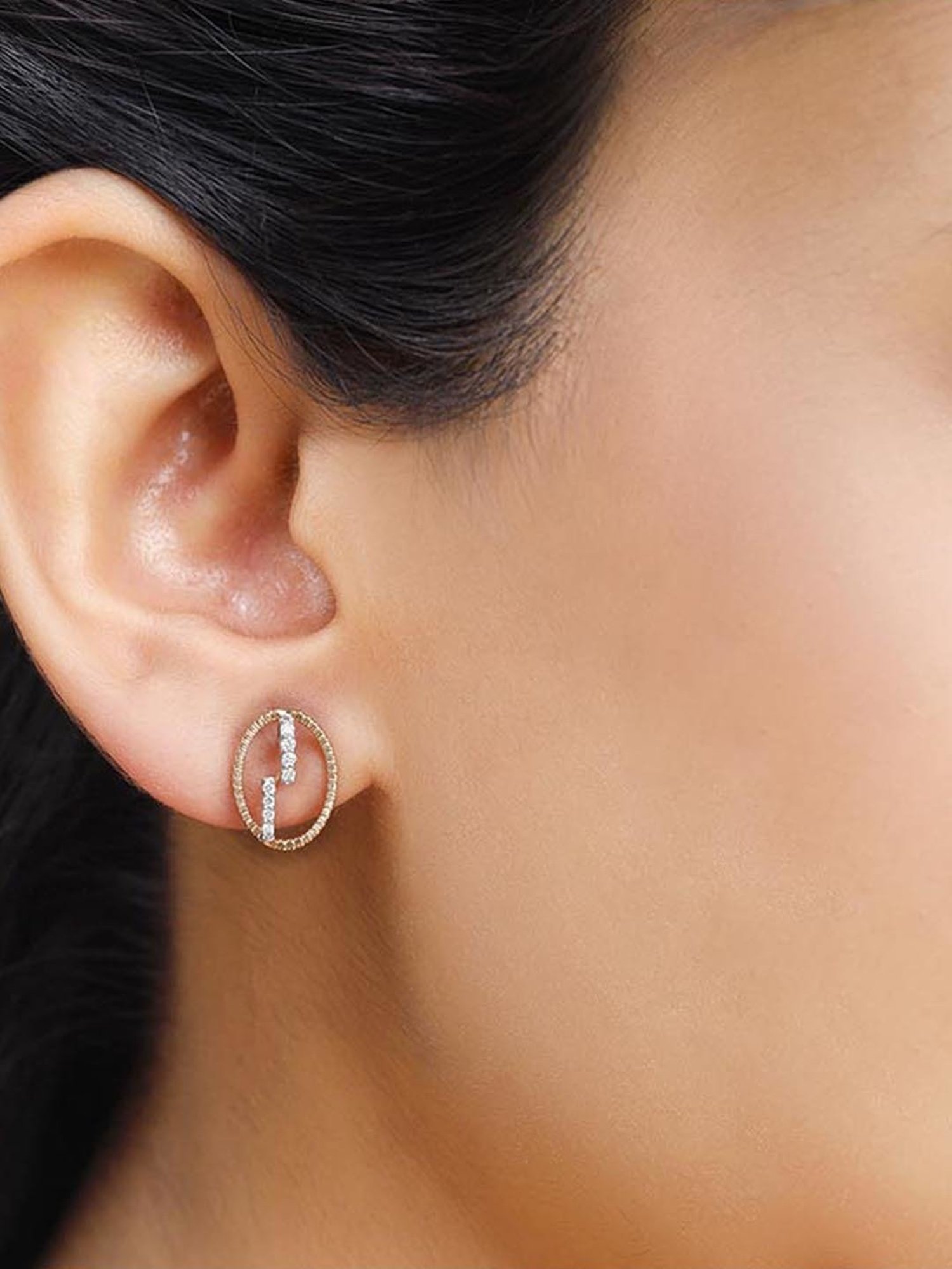 Mia by Tanishq Nature's Finest 14k Gold Circular Bling Diamond Stud Earrrings for Women