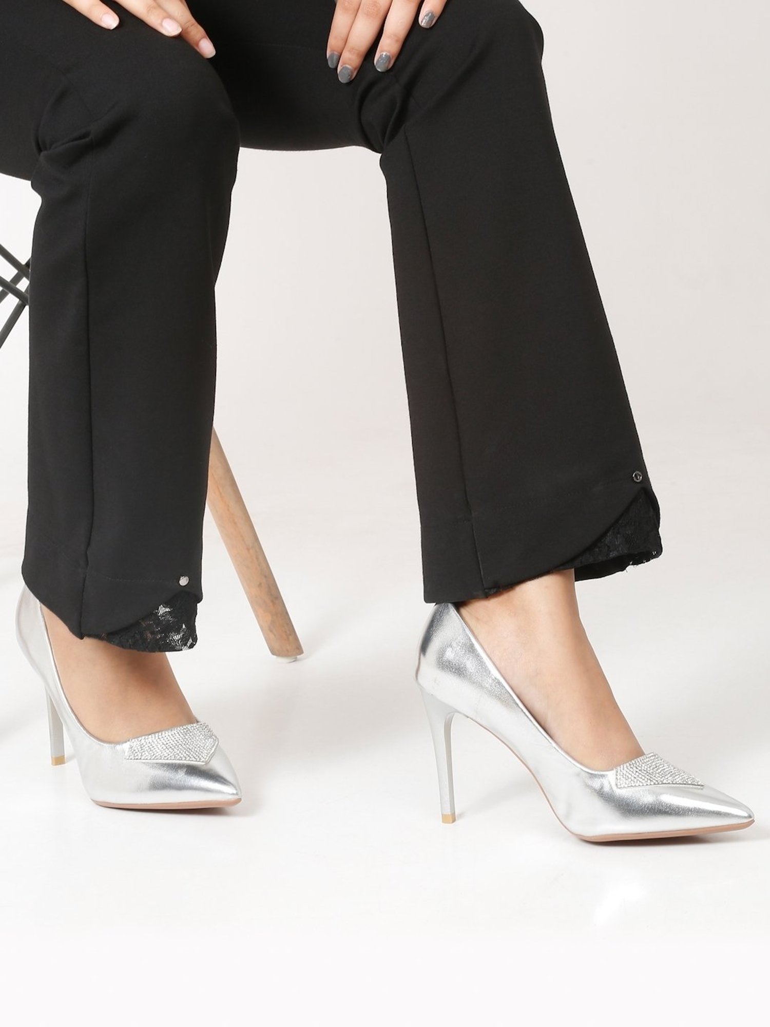 Flat N Heels Women's Silver Stiletto Pumps