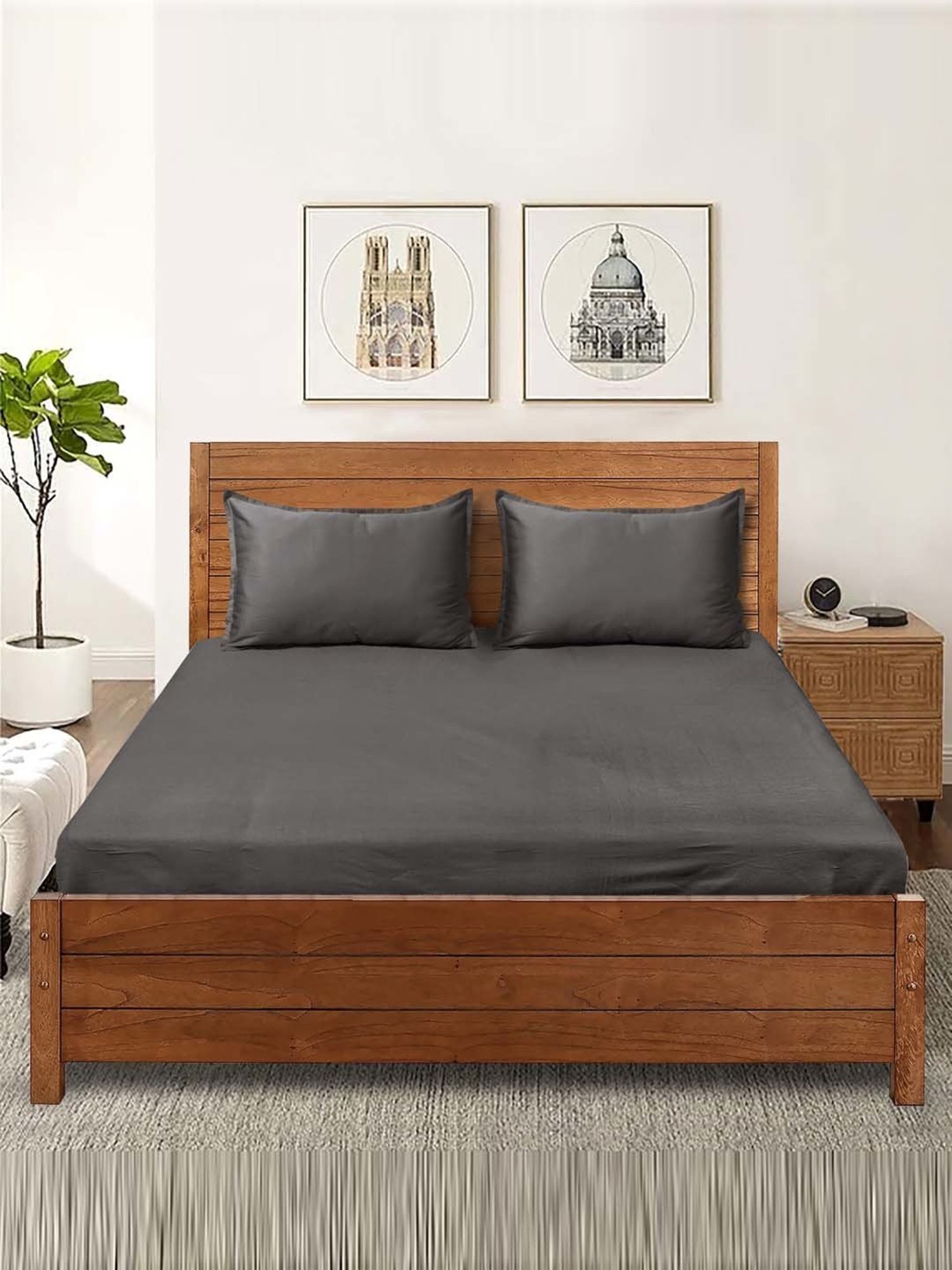 Saral Home Sheen Shine Dark Grey 300 TC Cotton Queen Bedsheet with 2 Pillow Covers