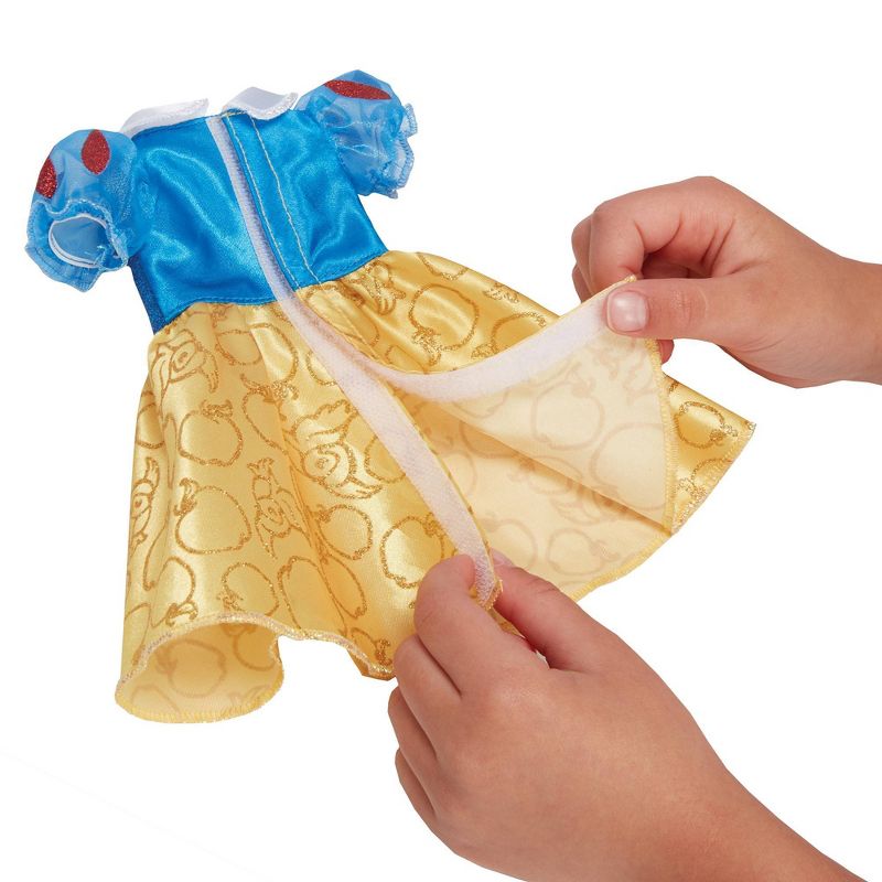 Disney Princess My Friend Snow White Doll