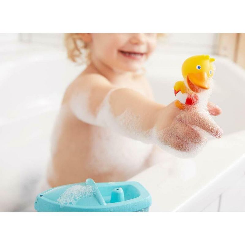 HABA Bath Boat Duck Ahoy with Removable Duckie Finger Puppet - Great for Bath or Pool