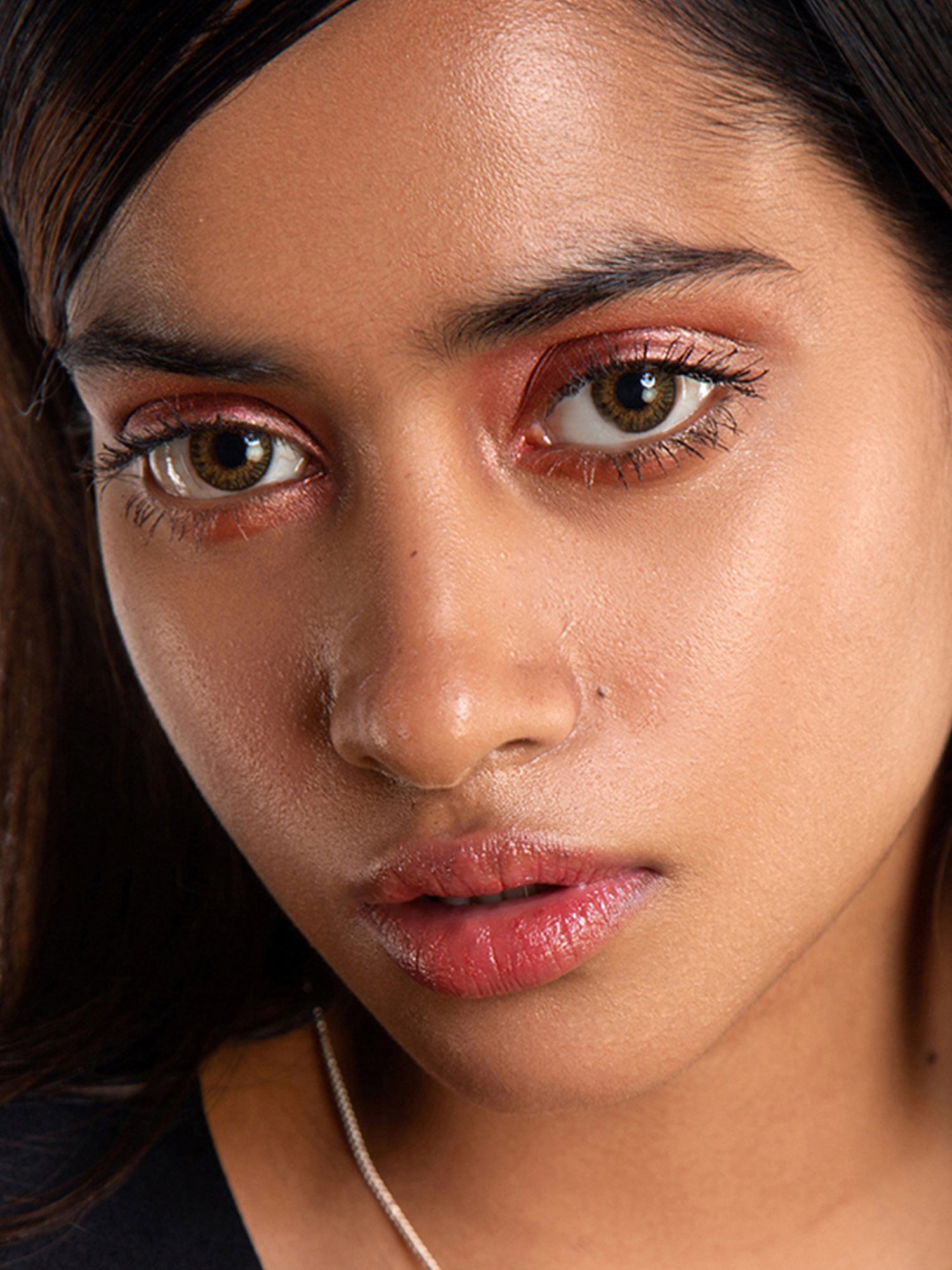 SHIBEL Electric Red Shimmer Eyeshadow Red Velvet - 6 ml