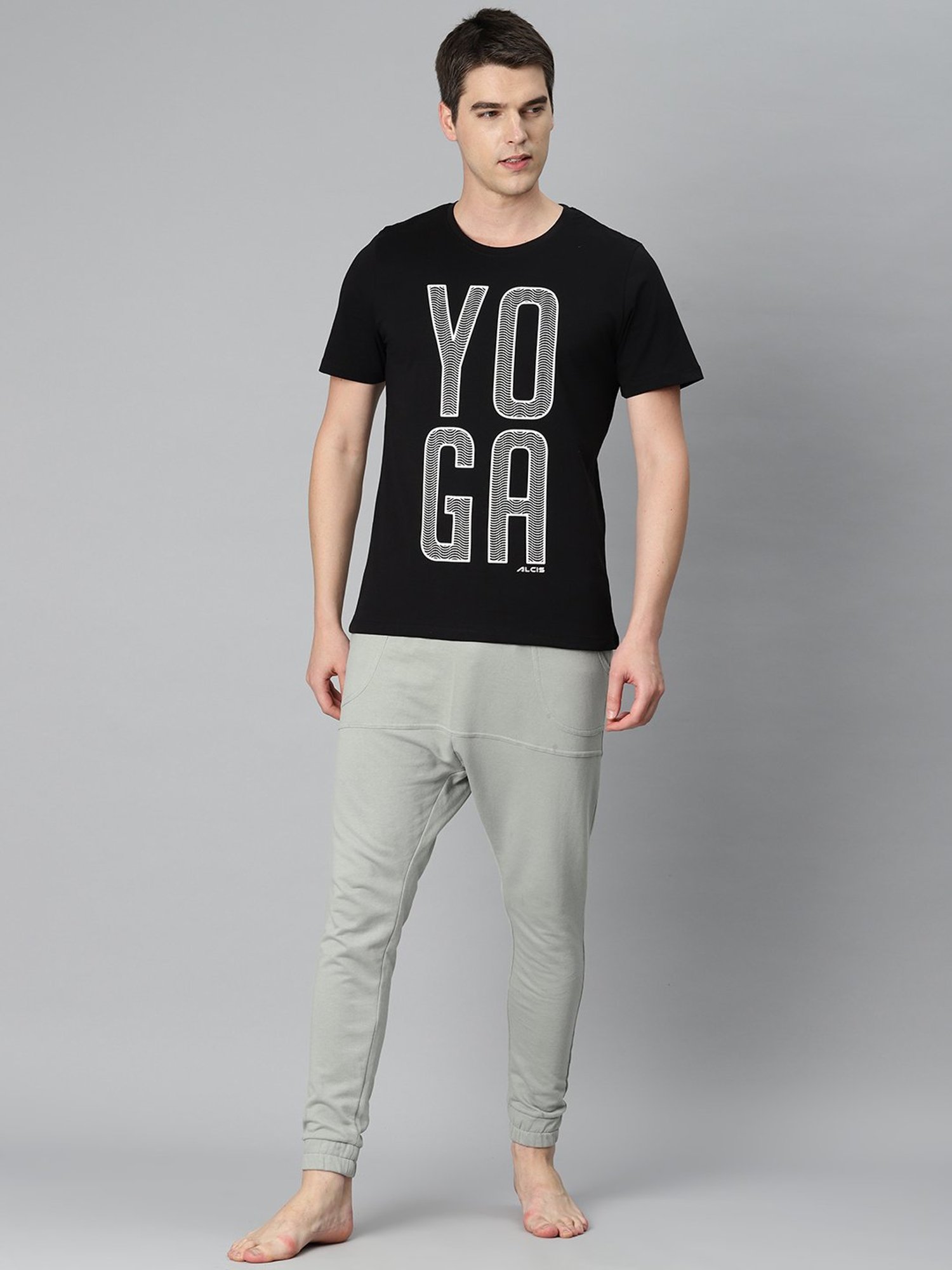 ALCIS Black Regular Fit Printed Crew T-Shirt