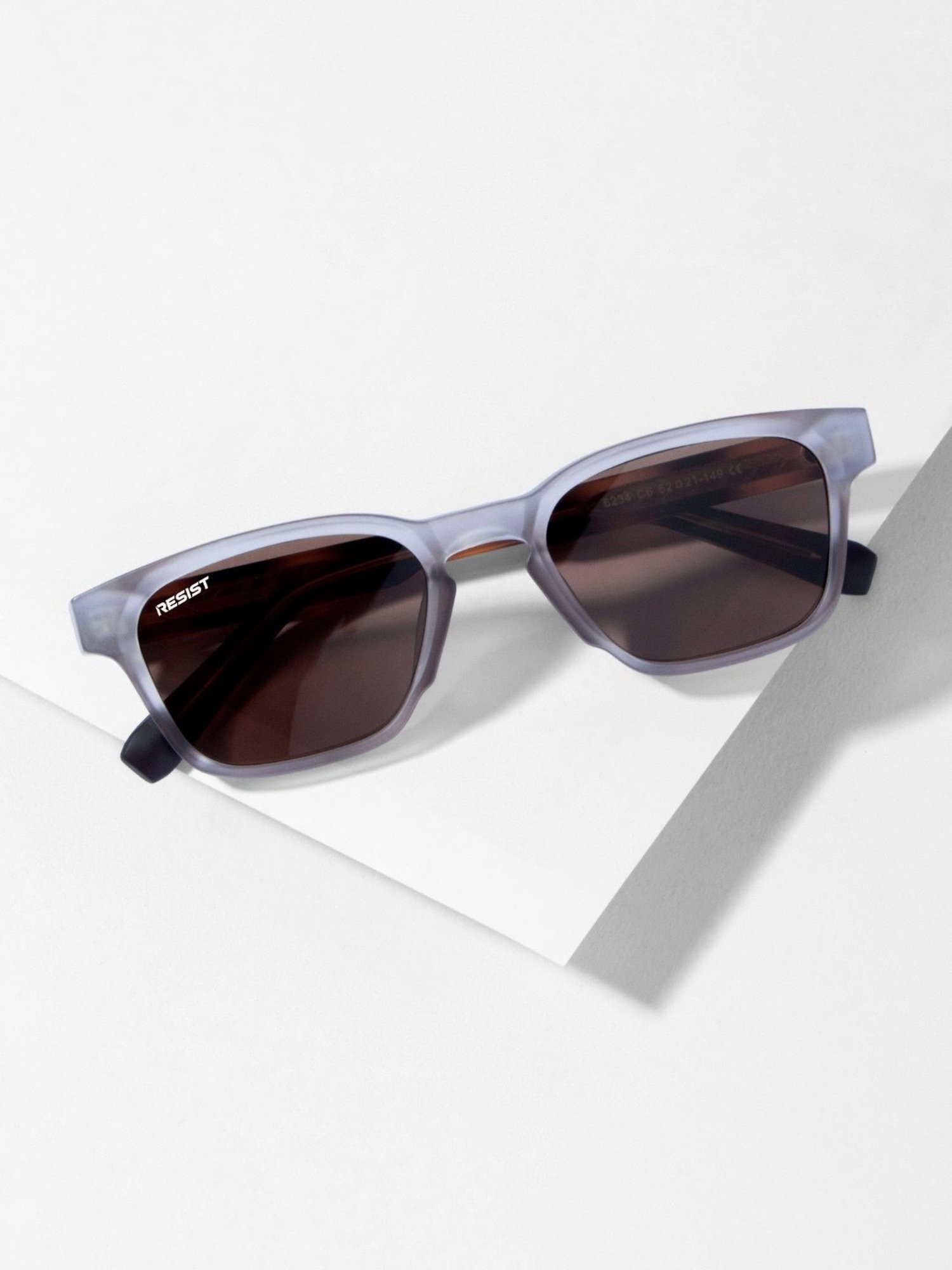 Resist Eyewear Brown Wayfarer Polarized Unisex Sunglasses