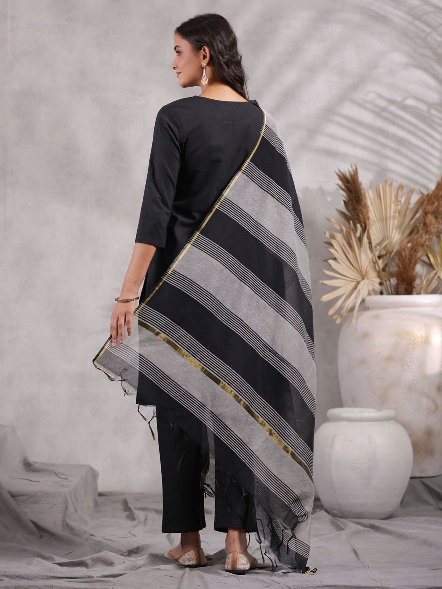 Anubhutee Black Cotton Kurti Pant Set With Dupatta