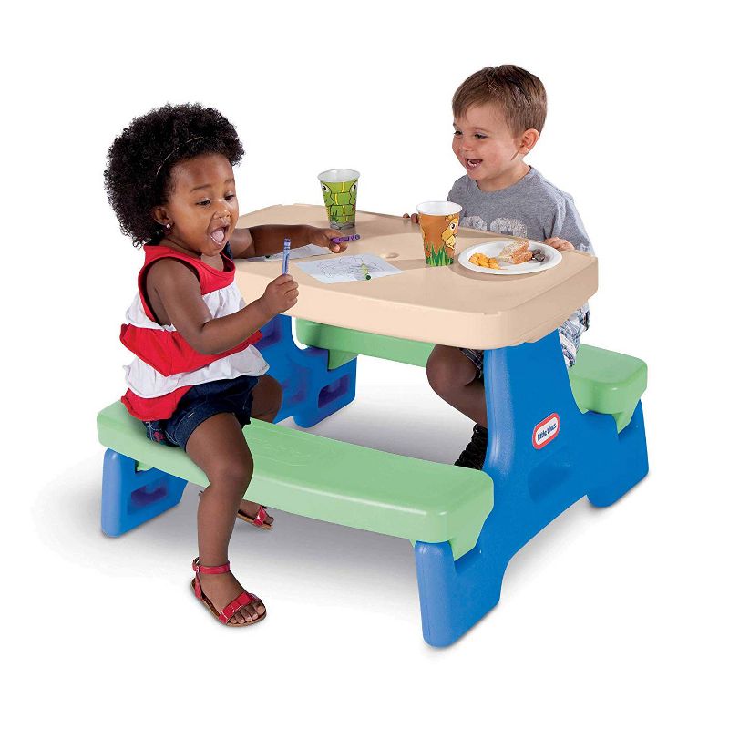 Little Tikes Easy Store Jr. Portable Plastic Outdoor Play and Picnic Table for up to 4 Children Ages 18 Months to 5 Years, Multi Colored