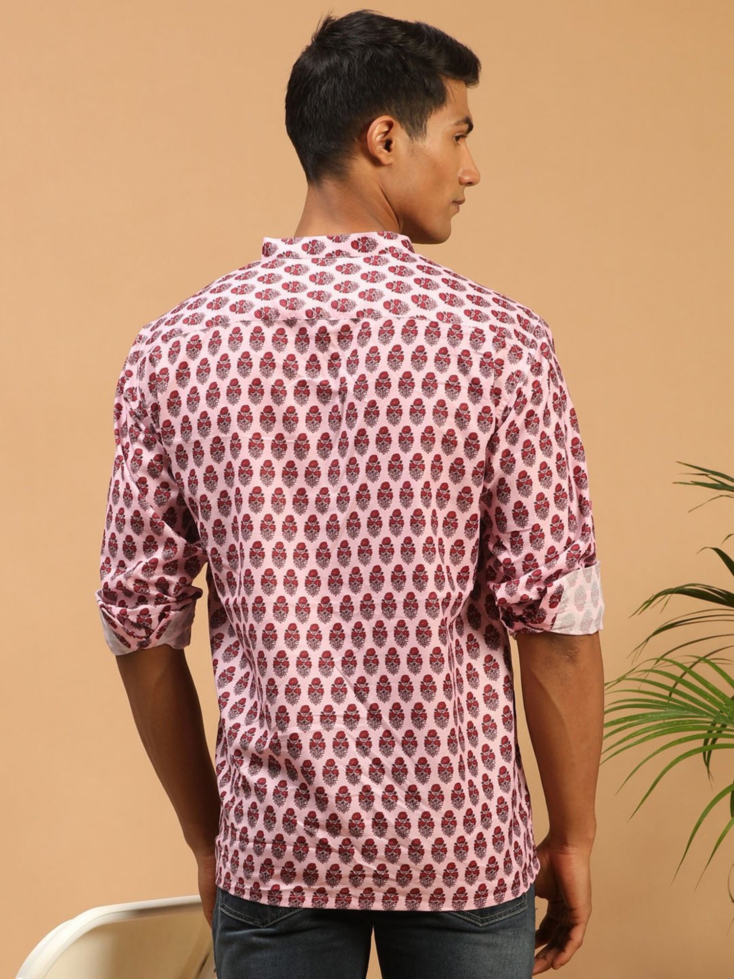 VASTRAMAY Pink Regular Fit Printed Shirt