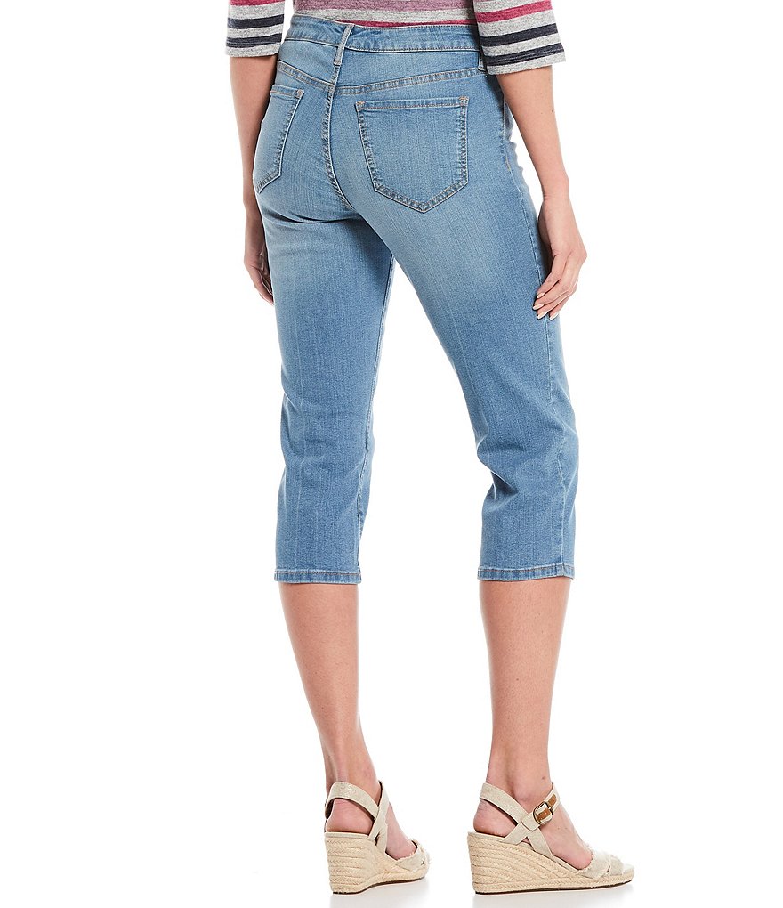 Code Bleu Petite Size Classic Straight Leg Cropped Capri Jeans