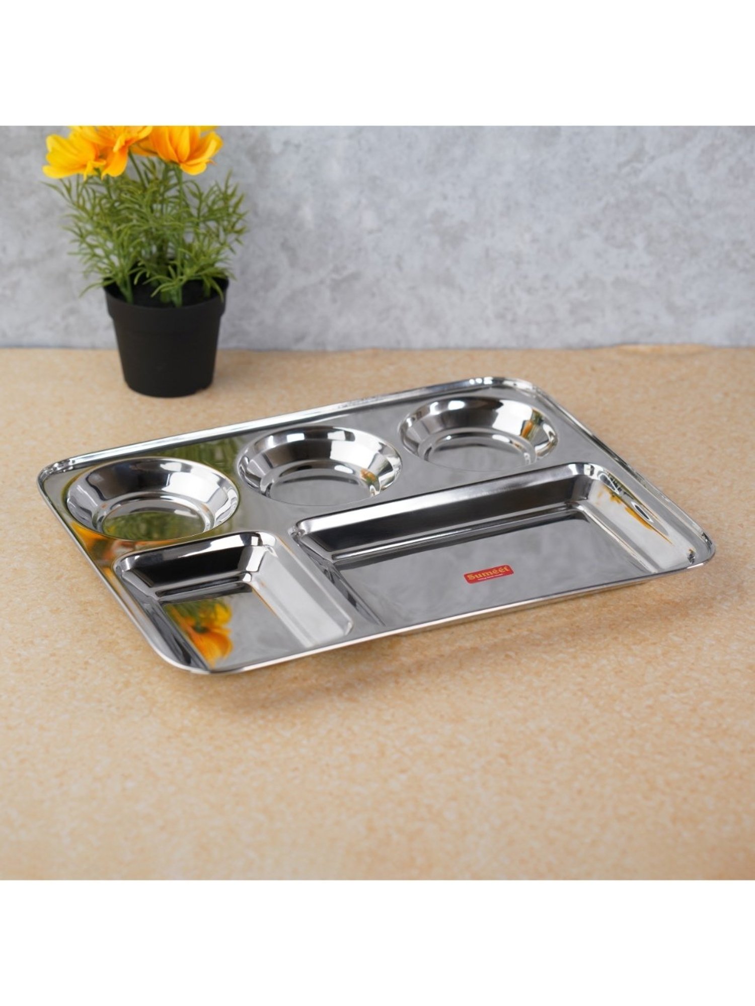 Nestasia Premium Quality Mandala Yellow Spiral Printed Square Shaped Ceramic Plate With Handle