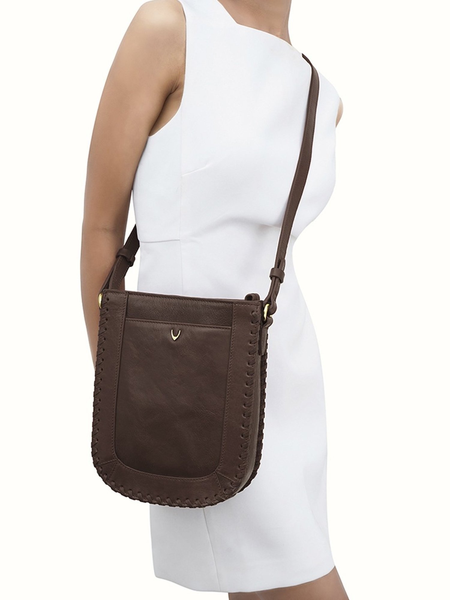 Baggit Brown PVC Solid Laptop Messenger Bag