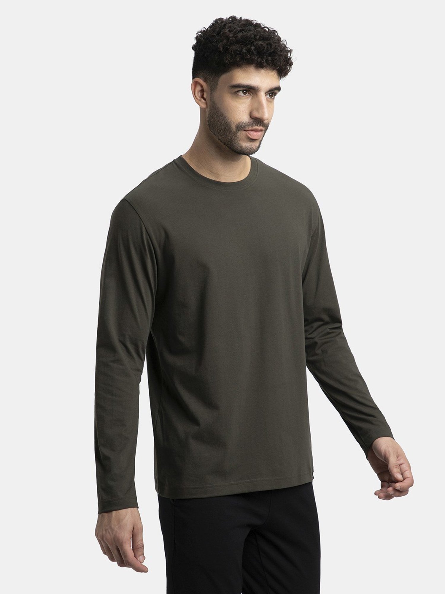 Jockey AM95 Men's Super Combed Cotton Rich Solid Round Neck Full Sleeve T-Shirt