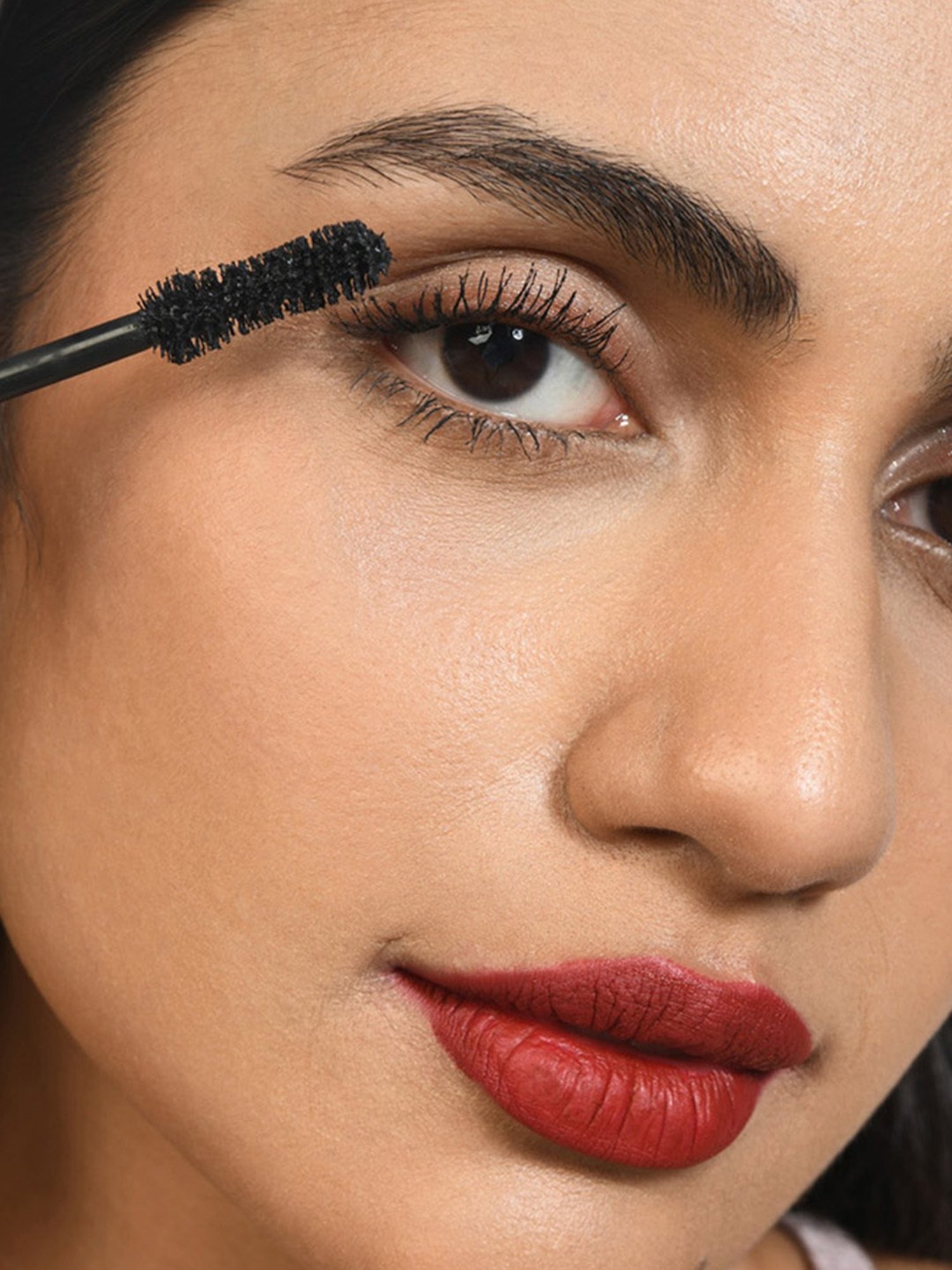 Kiro Botanico Supershield Mascara Black - 9 gm